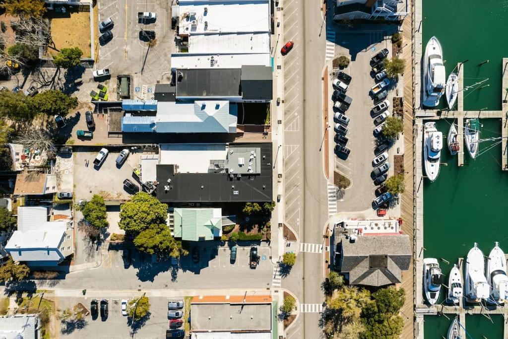 Why Knot Getaway…Rooftop With Waterview! Unit F Beaufort Exterior foto