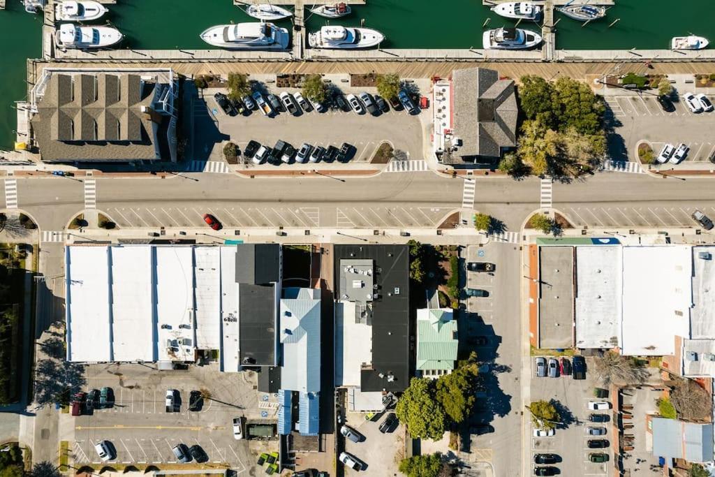 Why Knot Getaway…Rooftop With Waterview! Unit F Beaufort Exterior foto