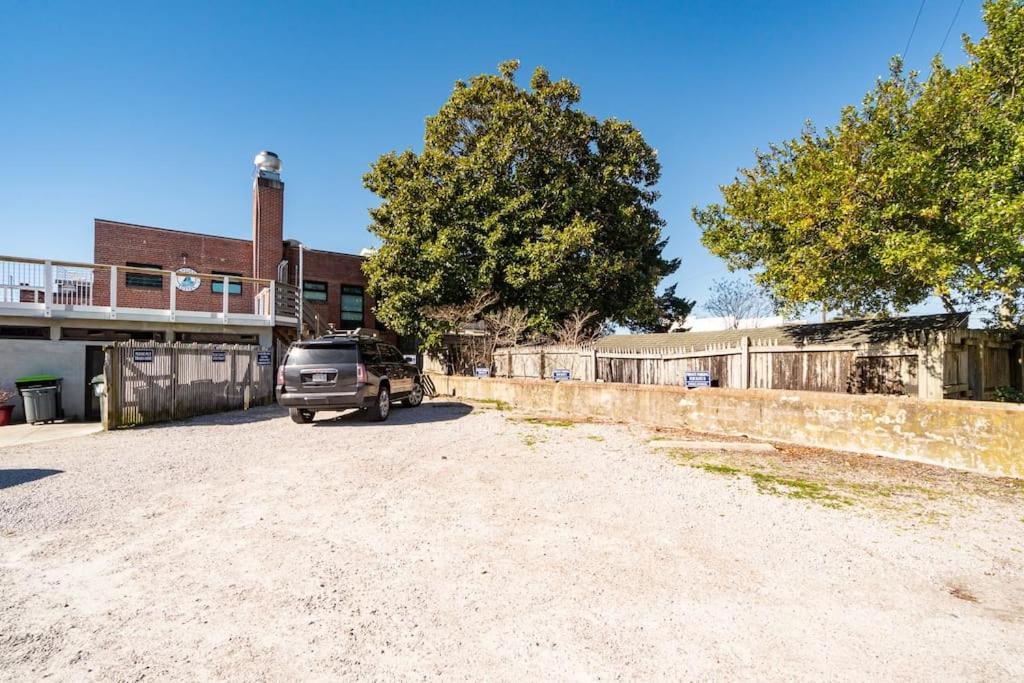 Why Knot Getaway…Rooftop With Waterview! Unit F Beaufort Exterior foto